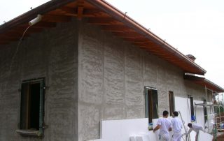 eurocolordisaimon-cappotto-rifacimento-tinteggiatura-esterni-chiari-2